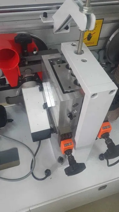 Станок кромкооблицовочный пятиоперационный MINIMAX ME 65