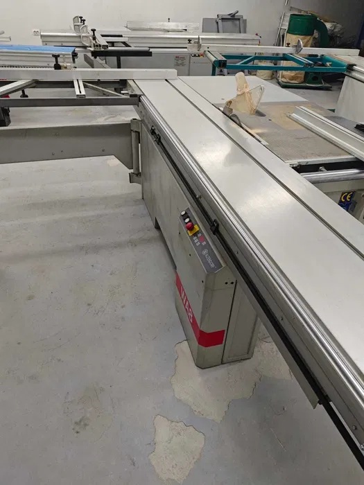 Станок форматно-раскроечный Altendorf WA 8 2