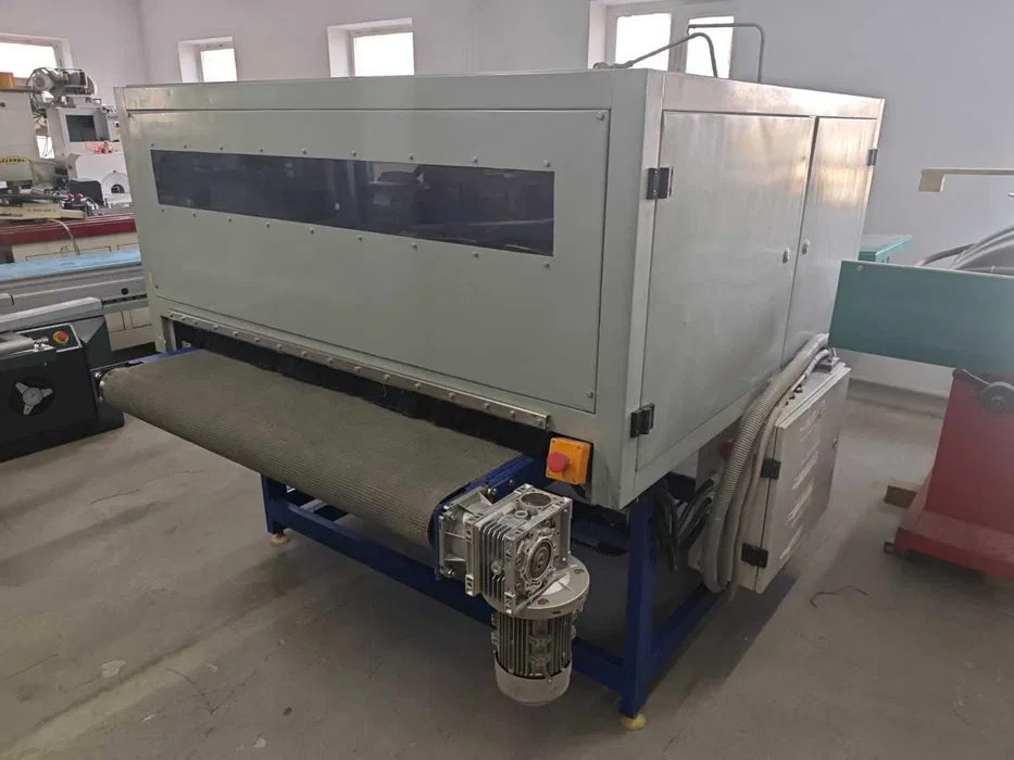 Станок рельефно-шлифовальный щёточный