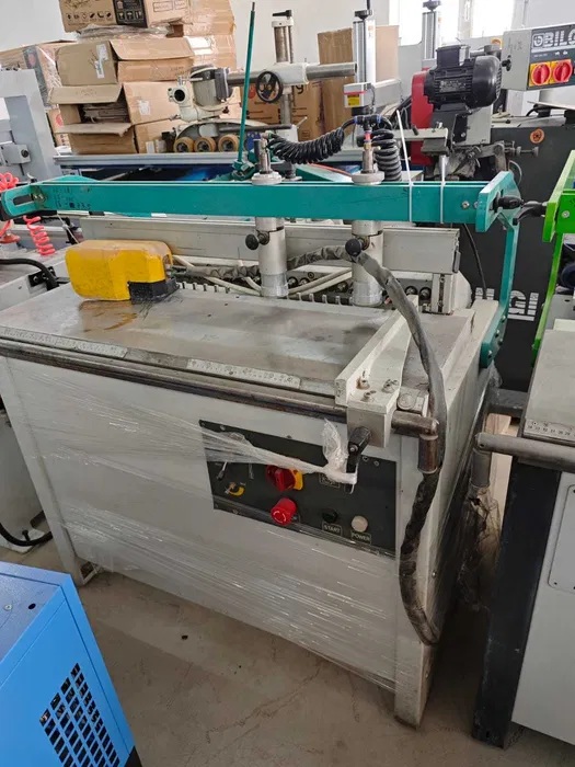 Станок сверлильно-присадочный  Griggio GF 27