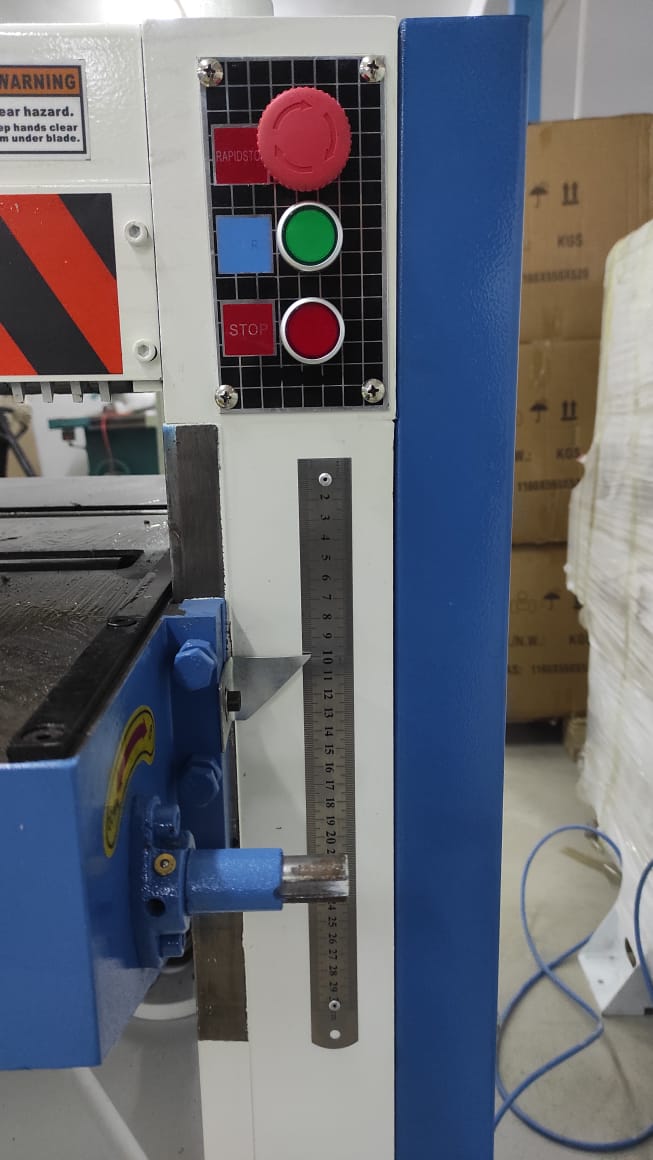 Cтанок рейсмусовый строгальный MB106 (Helical)