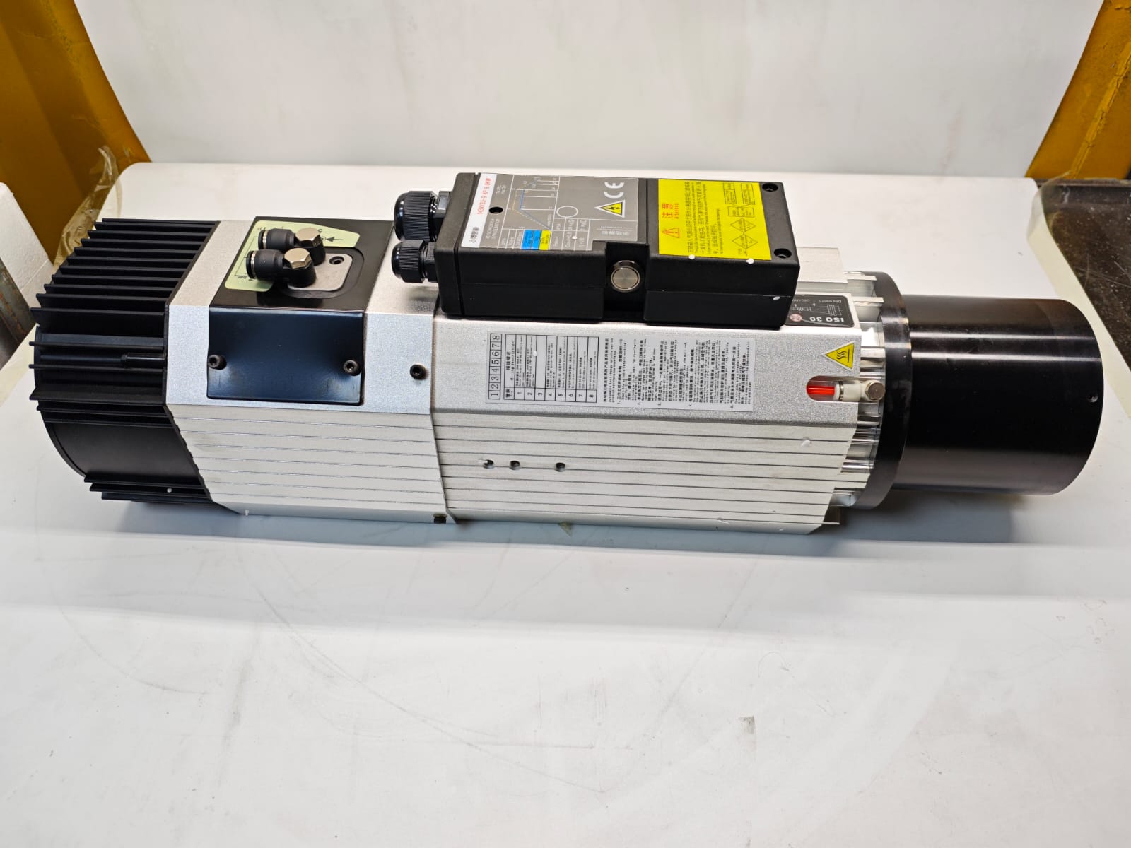 Шпиндель 9.0 кВт 380 В Автосмена (Воздушное охлаждение)