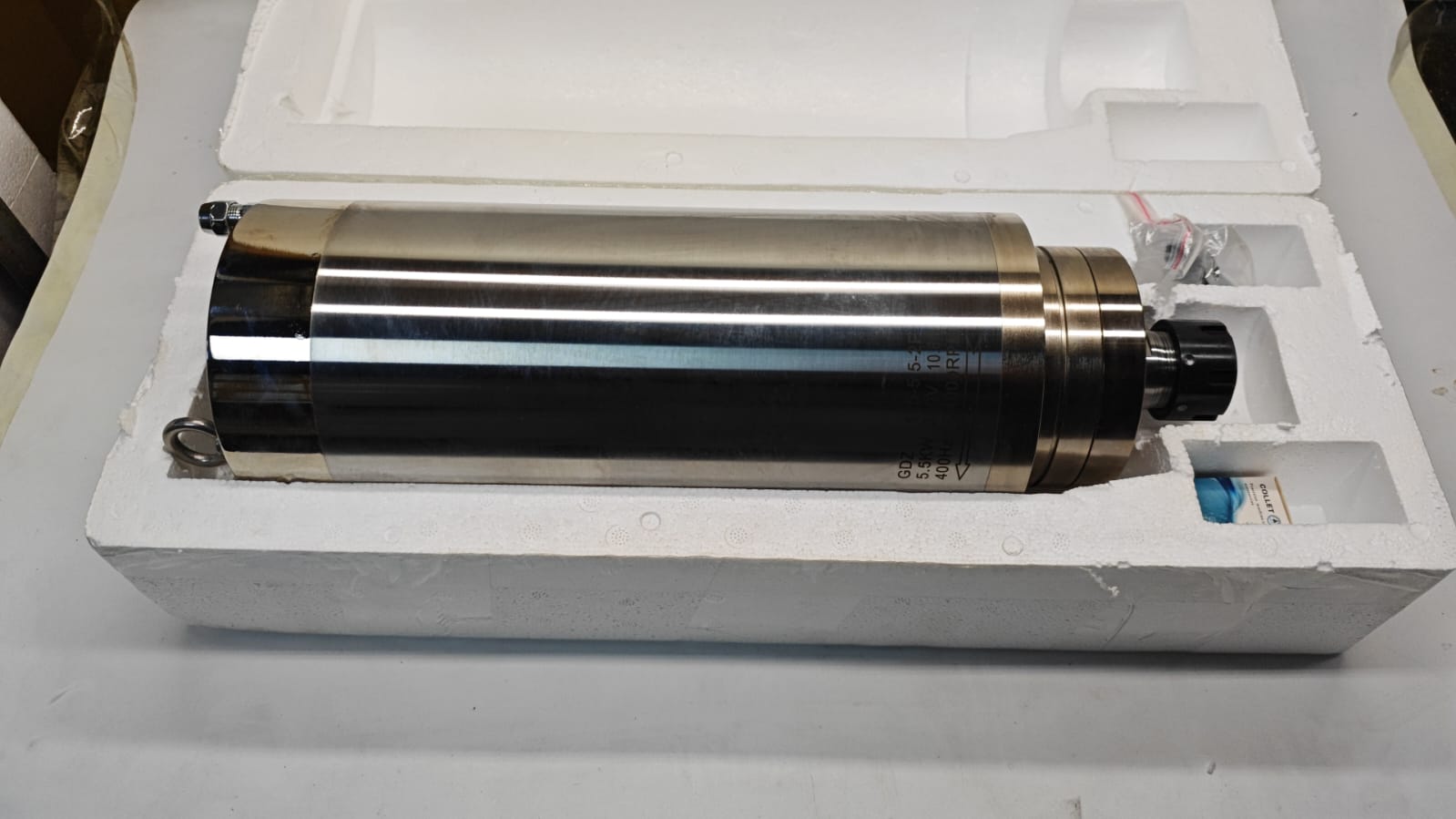 Шпиндель 5.5 кВт 380 В (Водяное охлаждение)