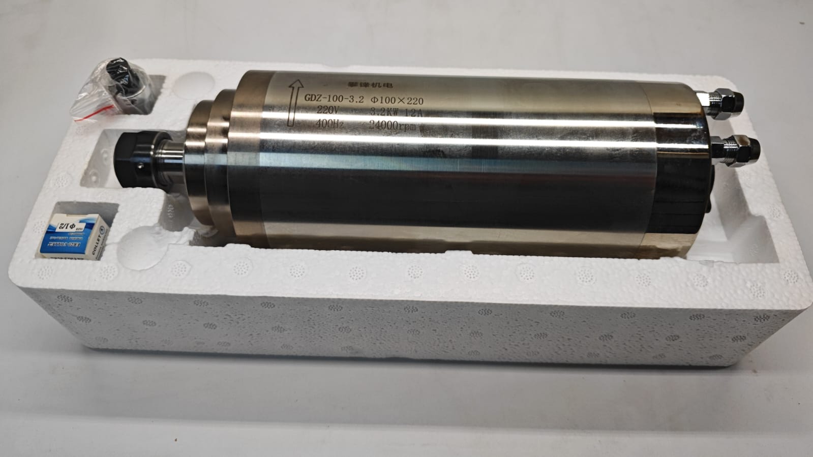 Шпиндель 3.2 кВт 220 В (Водяное охлаждение)