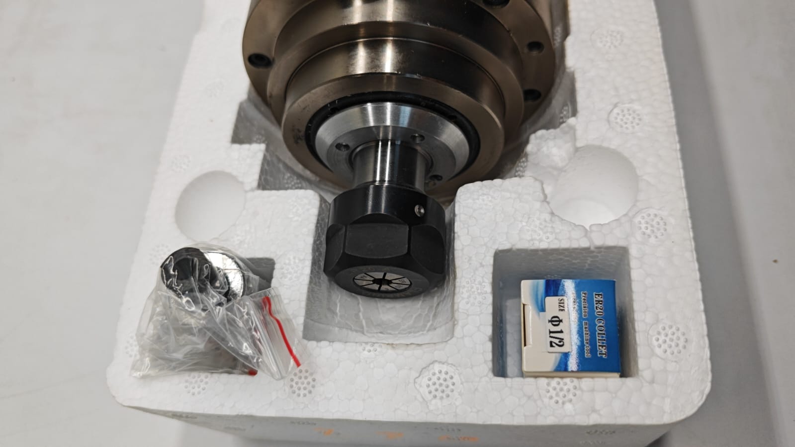 Шпиндель 3.2 кВт 220 В (Водяное охлаждение)