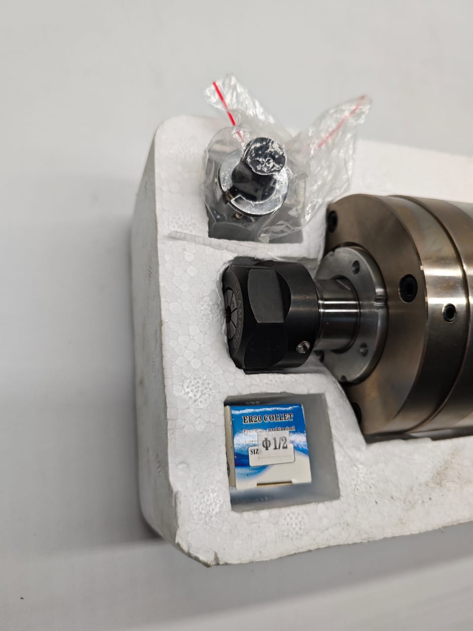 Шпиндель 2.2 кВт 220 В (Водяное охлаждение)