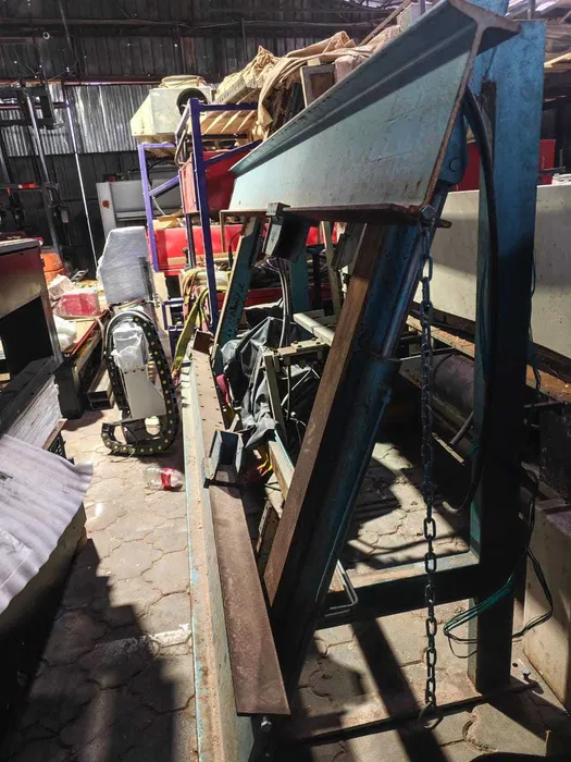 Пресс-вайма гидравлическая для сборки щитов и дверей (Италия)