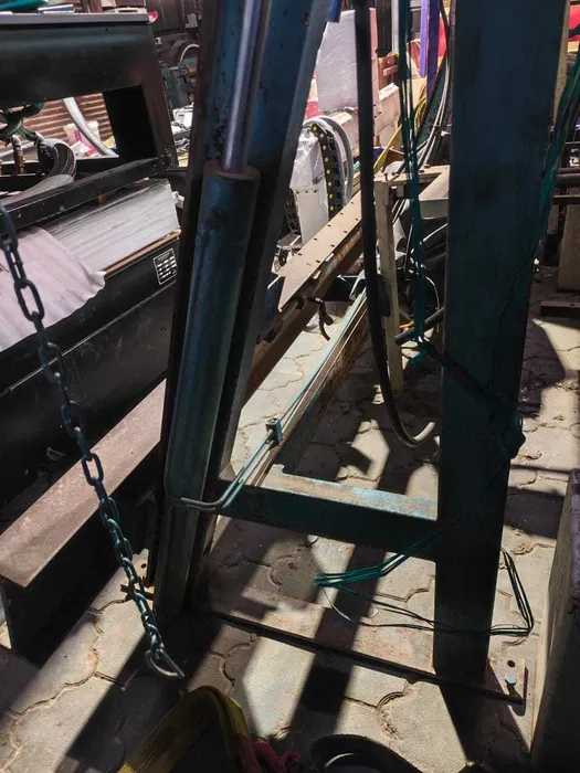 Пресс-вайма гидравлическая для сборки щитов и дверей (Италия)