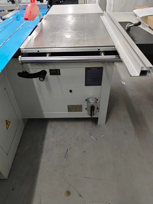 Станок форматно раскроечный MJ6132III