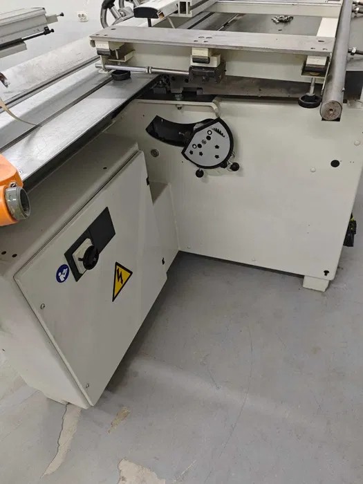 Станок форматно раскроечный SCM Class SI 300