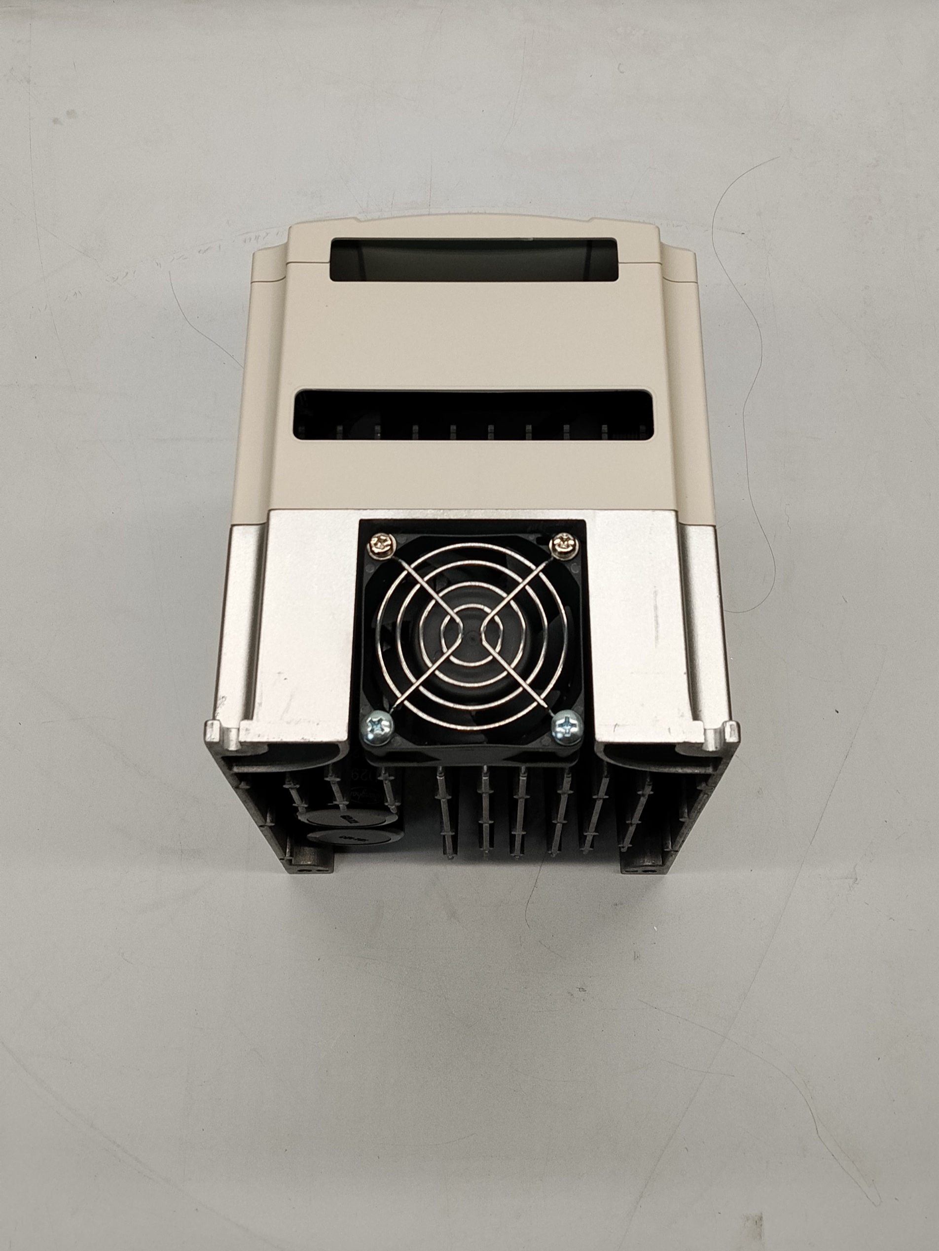 Инвертор Changsha FC300-5.5. Частотный преобразователь (VFD)