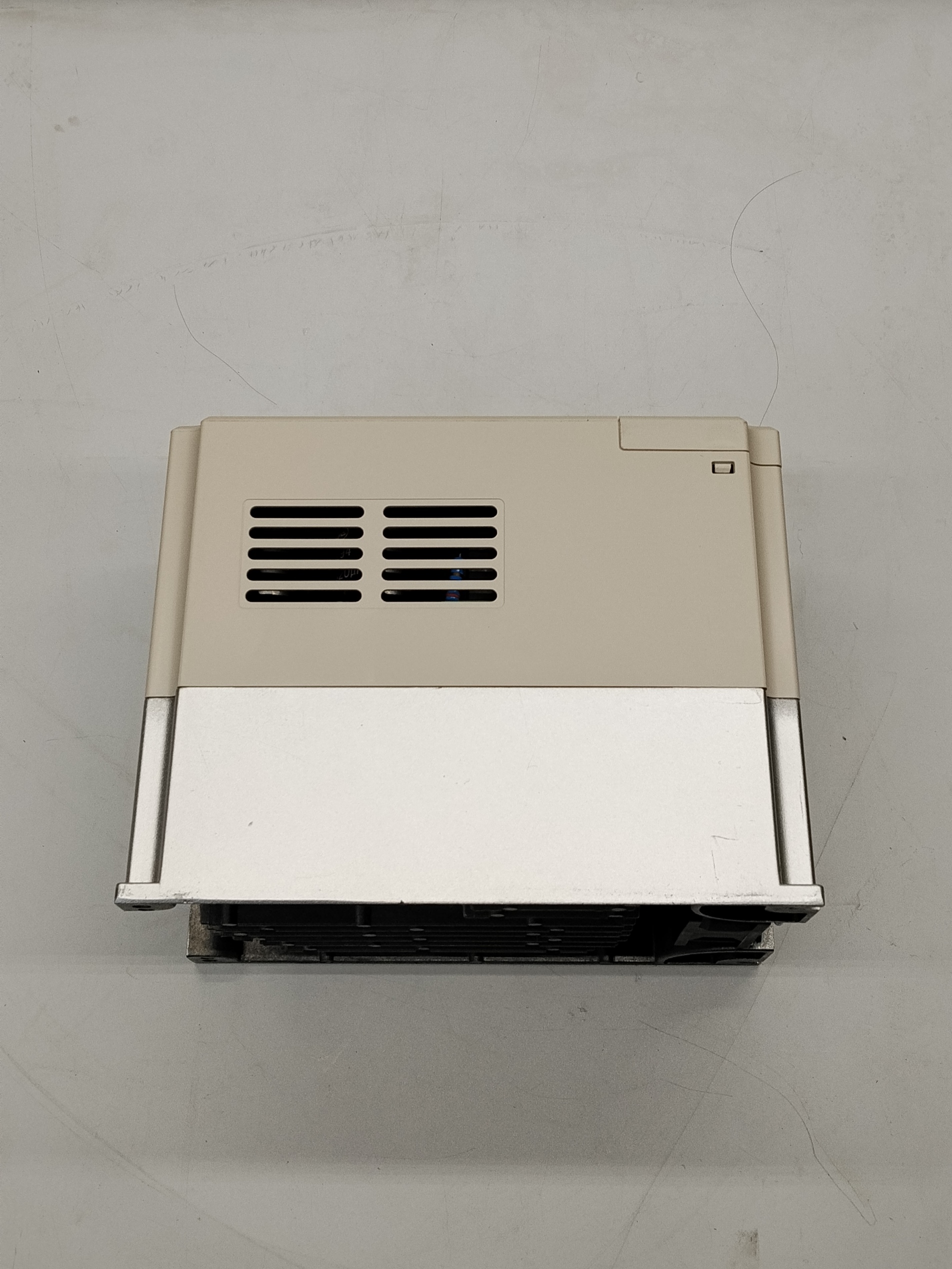 Инвертор Changsha FC300-5.5. Частотный преобразователь (VFD)