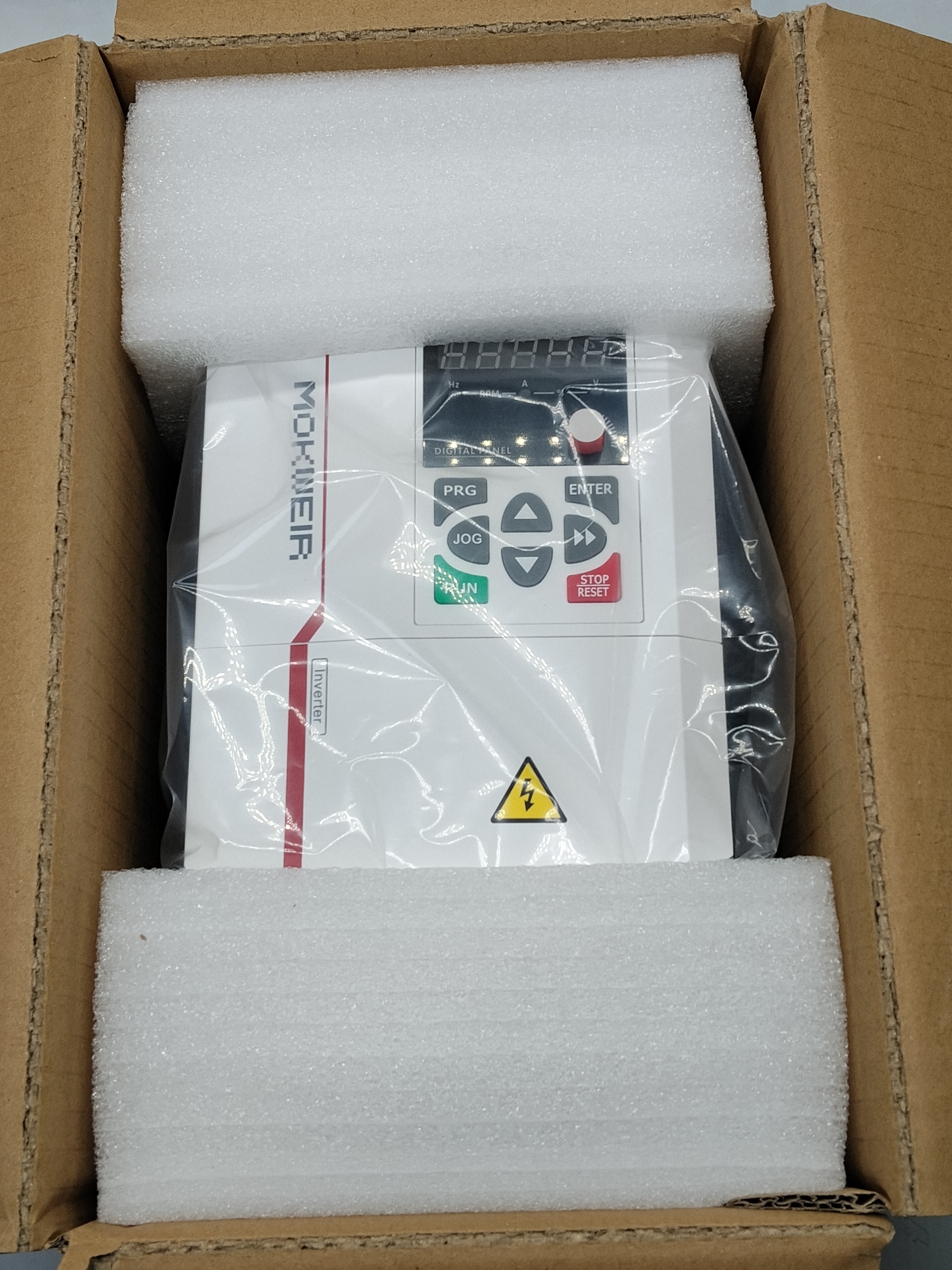 Инвертор Mokweir MK500-4T7.5. Частотный преобразователь (VFD)