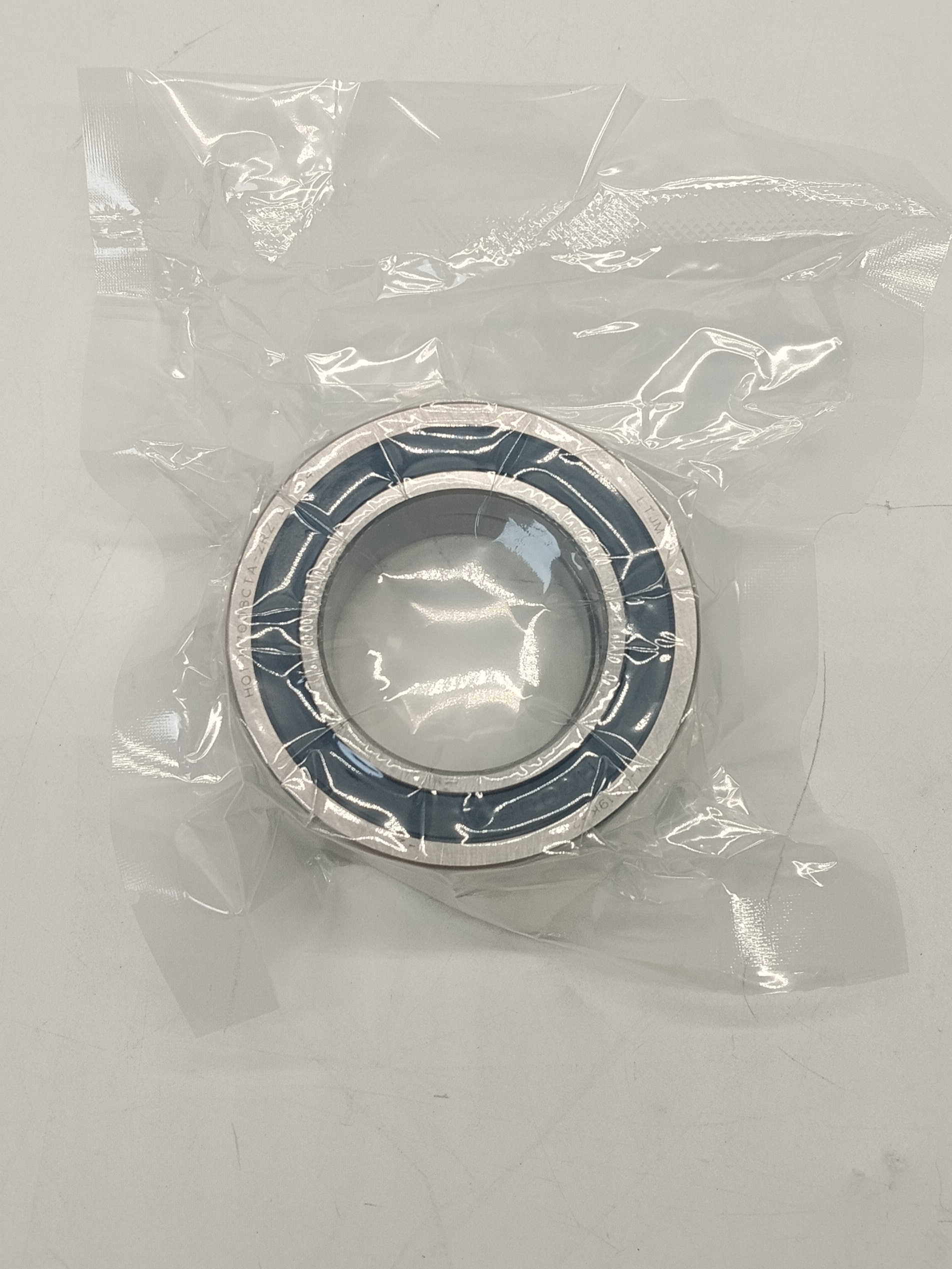 Подшипник радиально-упорный HQ1 H7008CTA-2RZ DT P4