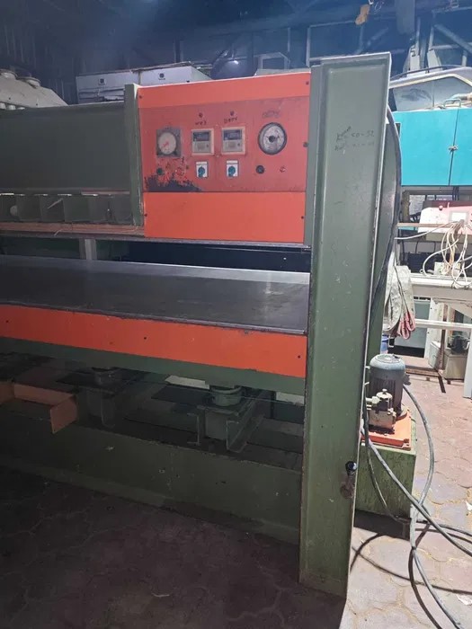 Пресс мебельный горячего прессования 1300х3000 (Турция)